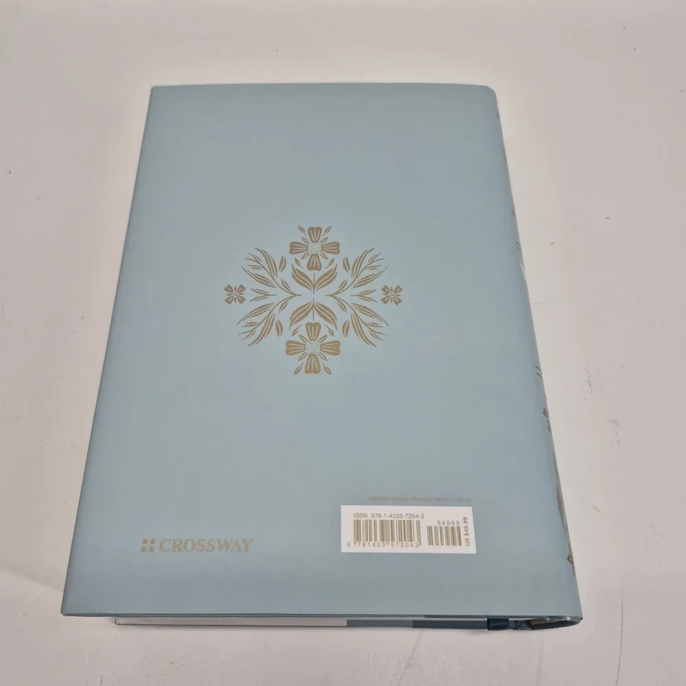 ESV Women's Study Bible (Hardcover): - Hardcover, by ESV Bibles